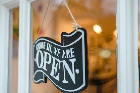 What Is a Pop-Up Shop? Definition, Benefits, and Examples